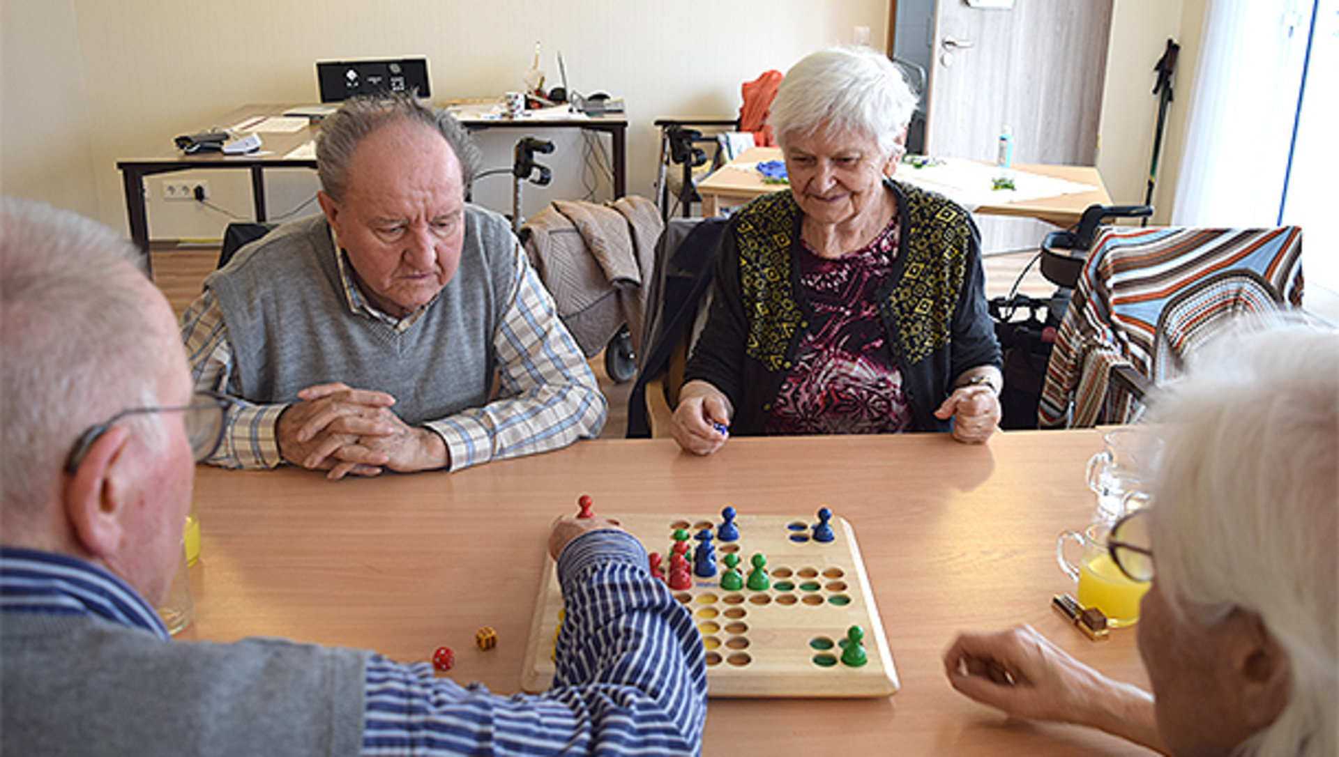 Spielenachmittag in der Tagespflege in München Giesing